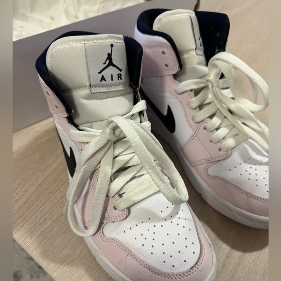 Air Jordan midi - Picture 4 of 9